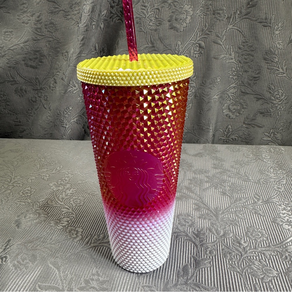2021 STARBUCKS Pink Ruby Ombré Studded Vente Travel Tumbler / Straw 24oz